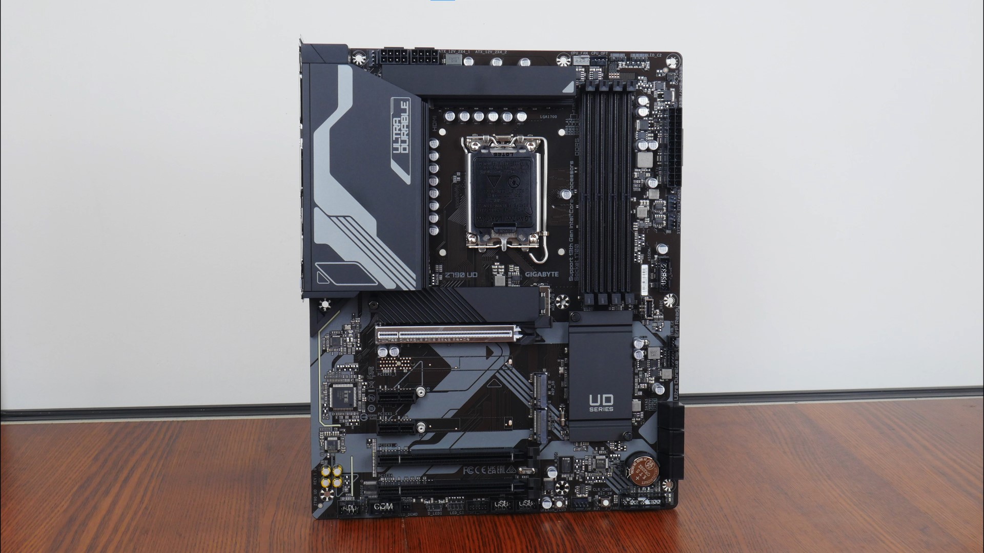 Review: Gigabyte Z790 UD LGA1700 Motherboard